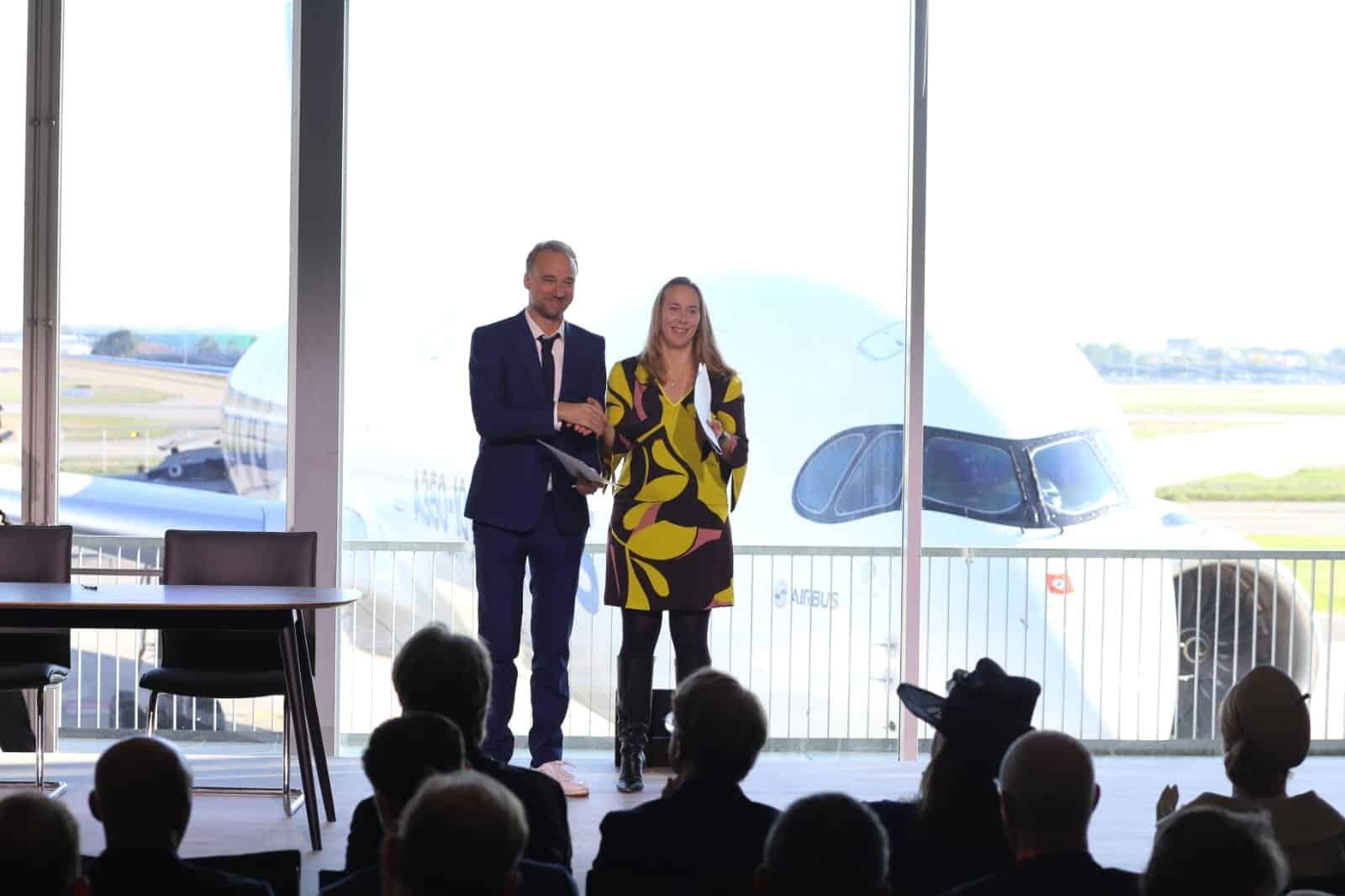 Accord Pays-Bas Signature du contrat